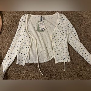 Floral crop cardigan